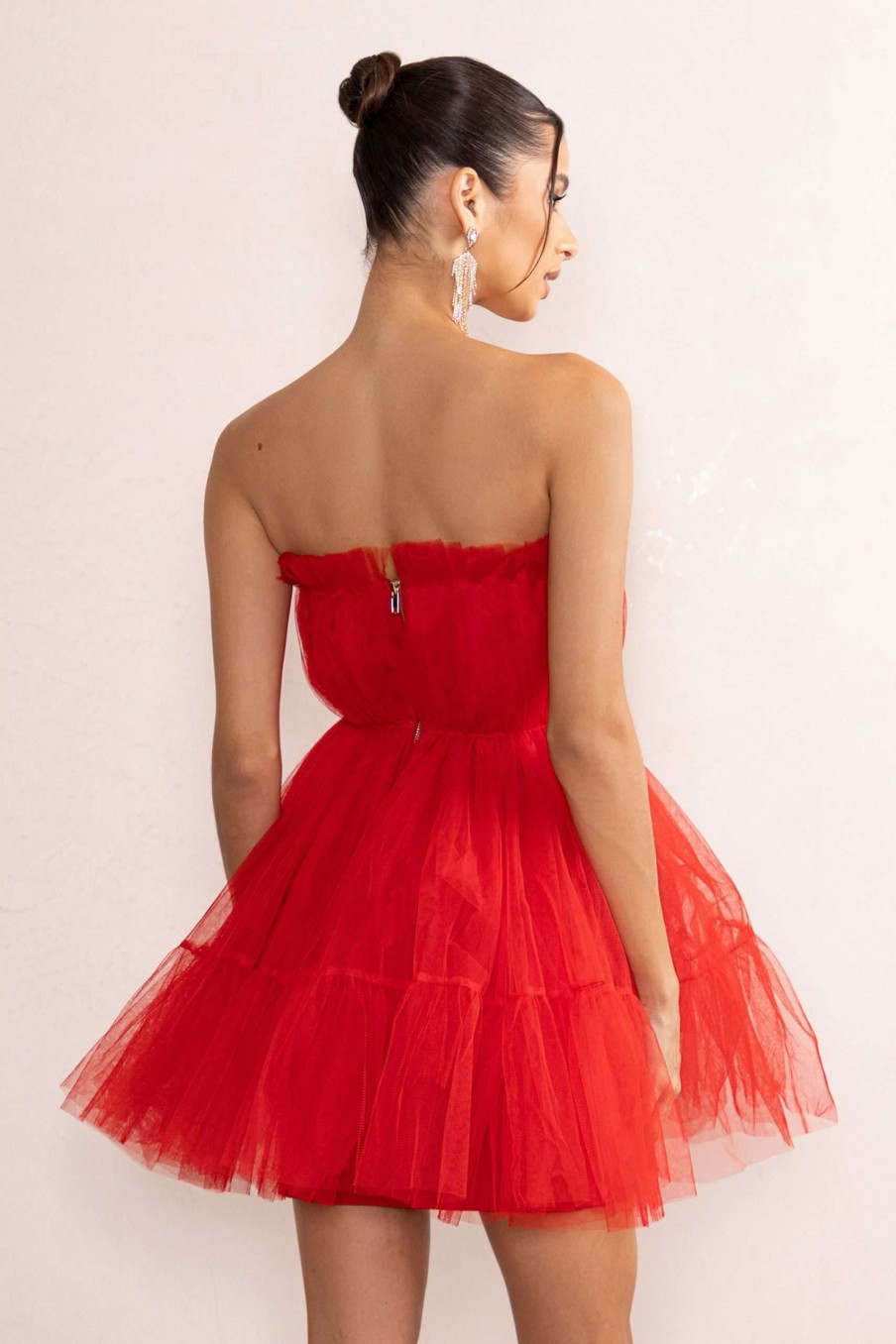 Dresses * | Aella | Red Bandeau Volume Pleated Tulle Mini Dress Club L London 100% Guarantee